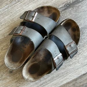 USED Birkenstock Arizona Birkibuc Size 38 in Stone